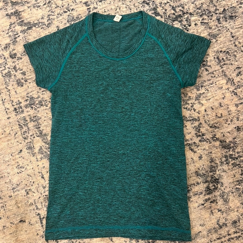 Lululemon Swiftly Tech Short Sleeve